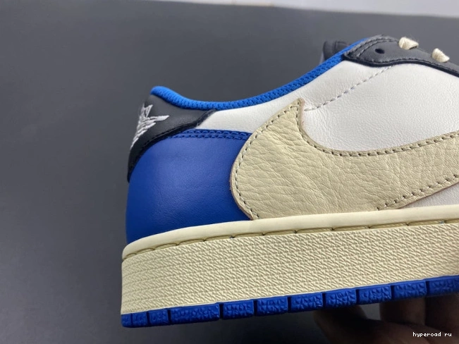 Jordan Retro Scott Air x Fragment Low 1 DM7866-140 x Design Travis 0829